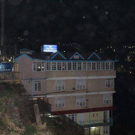 Hotel Meridian Shimla Buitenkant foto